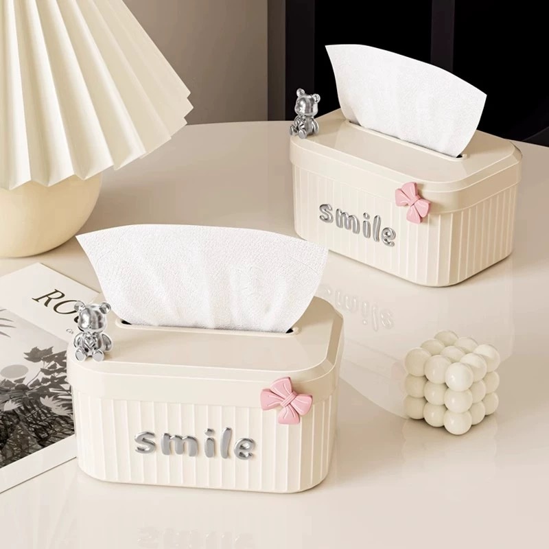 علبه مناديل ابيض smile