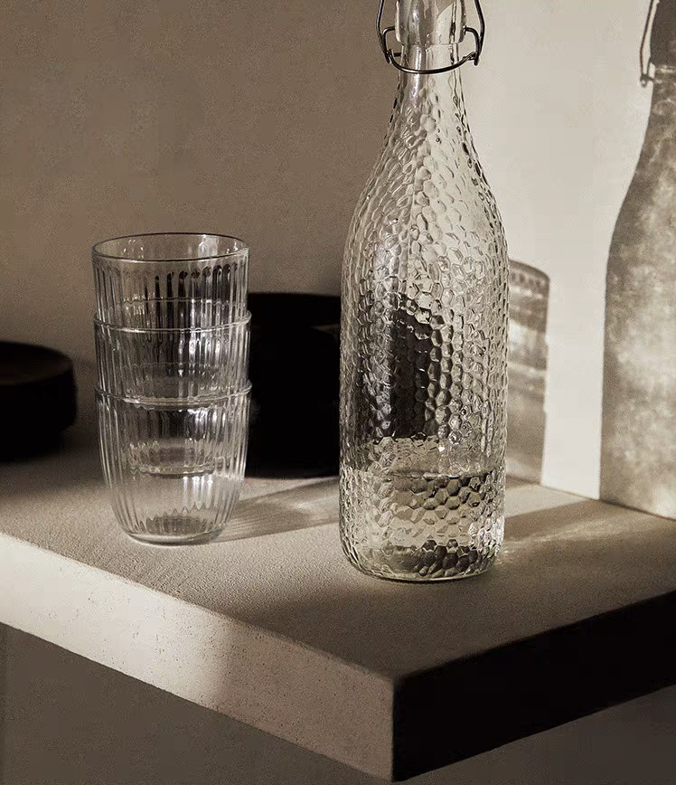 قارورة زجاج بغطاء كلبس محكم الغلق مقاس 1000 ML
