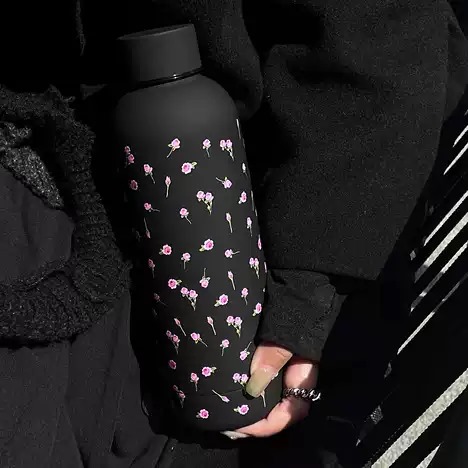 زجاجة SHEIN حراريه معزولة بتفريغ الهواء ستانلس ستيل برسومات فلور 500 مل