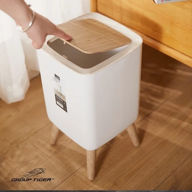 باسكت قمامه رجل خشبي مربع