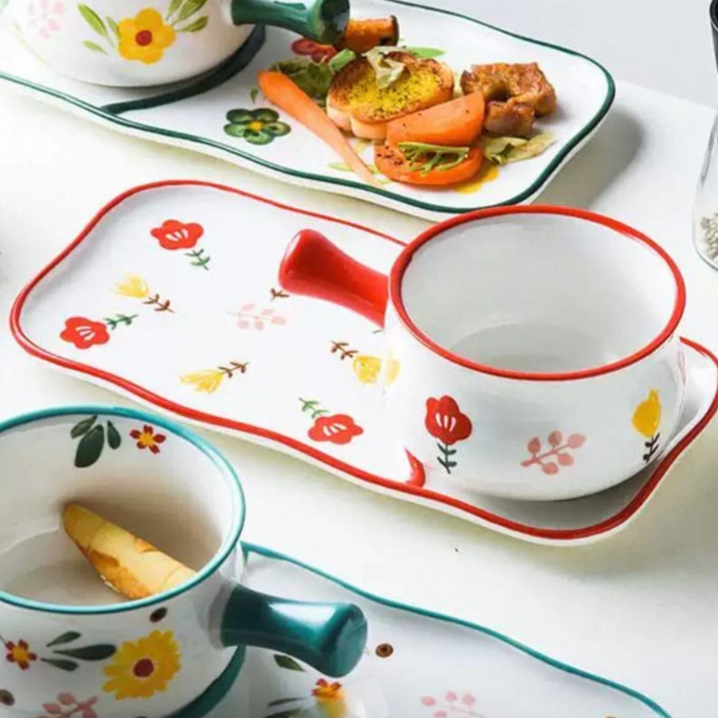 طقم قهوه بالطبق فلوري بيد احمر شده