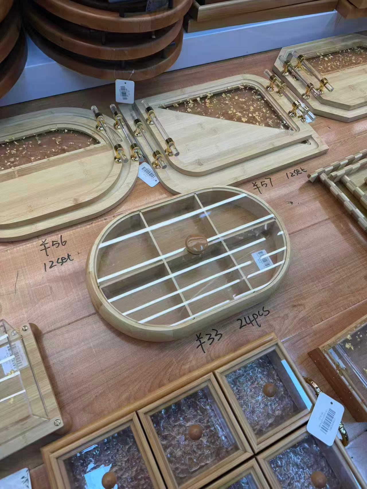 طقم تسالي خشب 6 عين غطاء زجاج