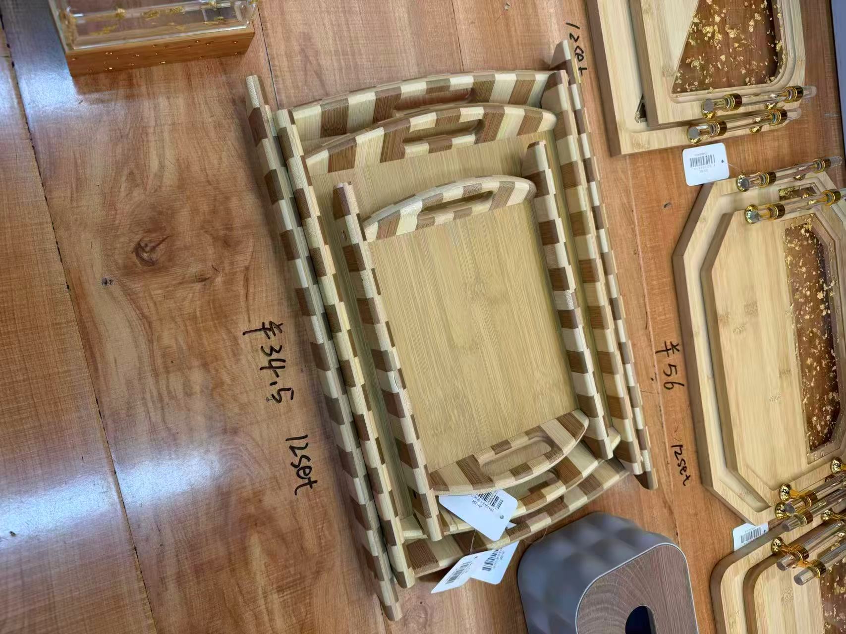 طقم صواني 3 ق خشب مخطط