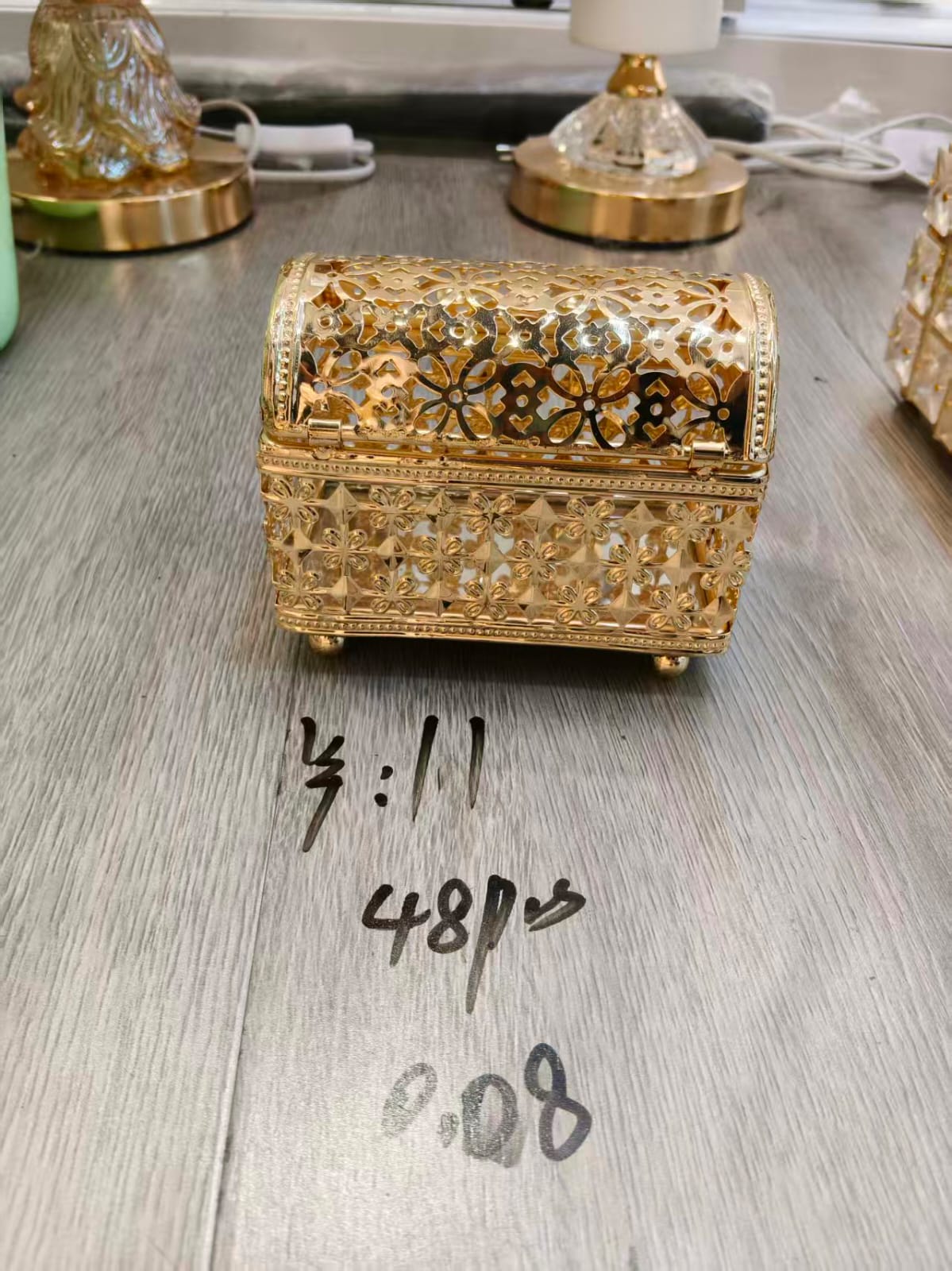 علبه اكسسوارات جولد شكل صندوق