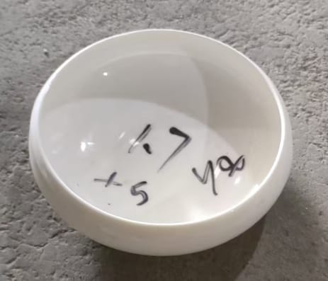 طبق بورسلين ابيض غويط بومبيه