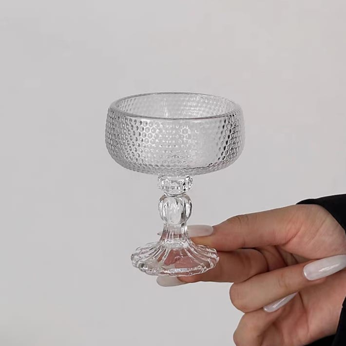 كاس ايس كريم زجاج ابيض حفر بقاعده